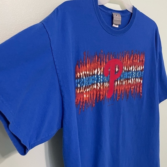Philadelphia Phillies tee shirt size 2XL unique shirt and super comfortable - Picture 5 of 8